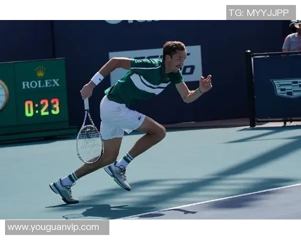 张强独家分享网球技巧与心得助你提升球技的完美指南