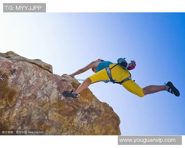 杨娜专访：从初学者到攀岩高手的奋斗与成长之路